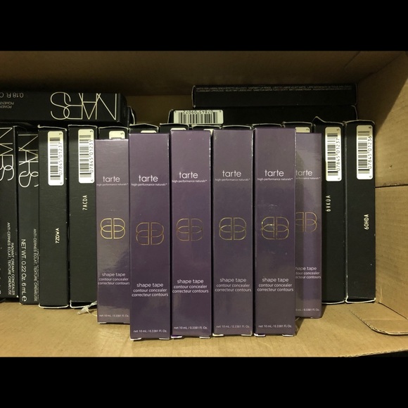 Tarte Shape Tape Concealer - Picture 2 of 3